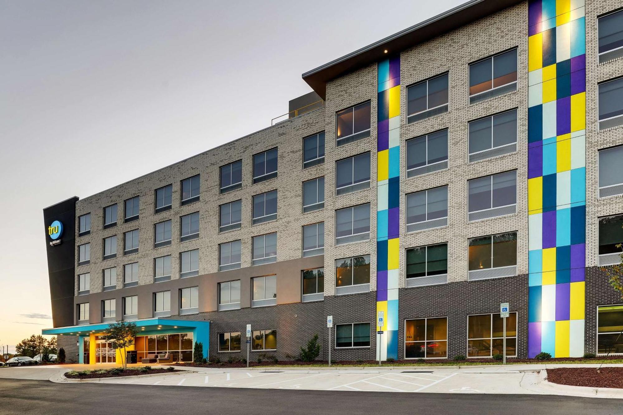 Отель Tru By Hilton Raleigh Гарнер Экстерьер фото